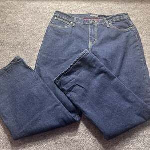 Cabela's Women Sz 12 Short Flannel Lined Blue Jeans Straight Leg Denim Utility